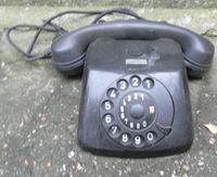 Altes antikes Telefon Bakelit mit Wählscheibe Deko Düsseldorf - Golzheim Vorschau