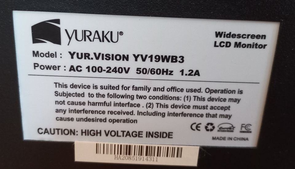 Monitor Yuraku Yur.Vision YV19WB3 19" LCD VGA in Wiehl