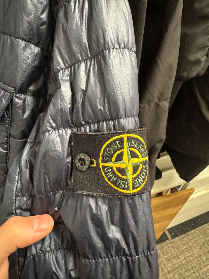 Stone Island Jacke in Hamburg