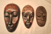 Antike Masken Ensemble aus Indonesien Bali Lombok Berlin - Schöneberg Vorschau