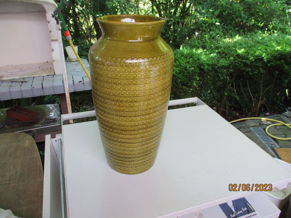 Bodenvase grün, 42 cm hoch, in Rabenau