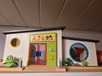 Großes playmobilhaus mit Kita und viel Zubehör Baden-Württemberg - Villingen-Schwenningen Vorschau