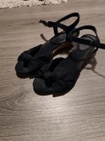 Sommersandalen Gr. 38 Nordrhein-Westfalen - Neuss Vorschau