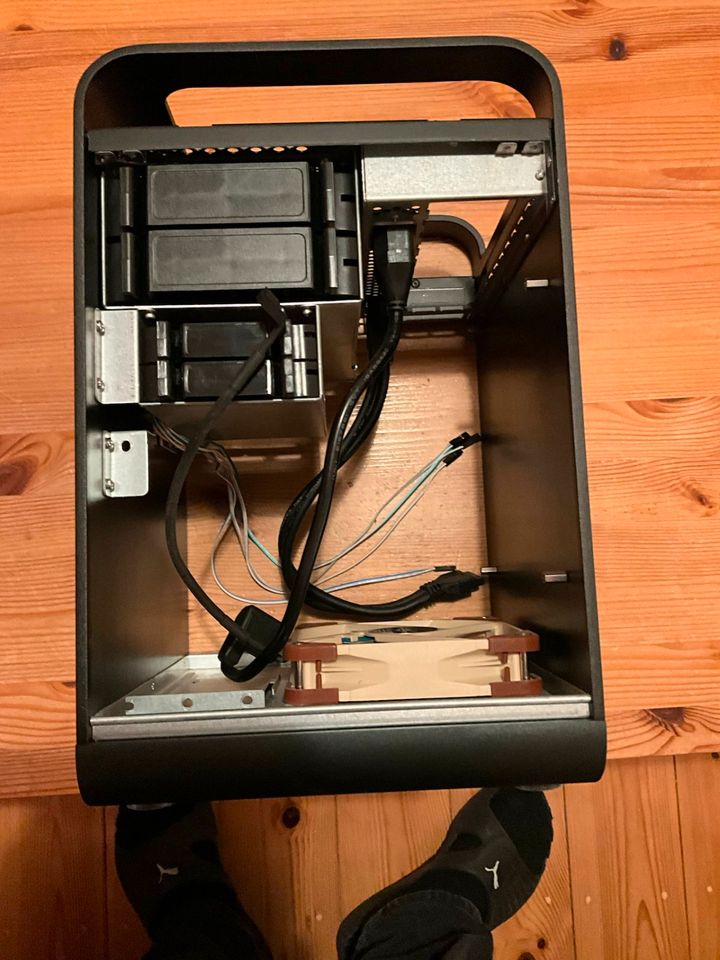 SilverStone ITX Gehäuse CS01 Schwarz mit Noctua Lüfter in Berlin