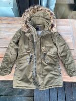 Edle Wellensteyn Winterjacke Parka in Khaki grün S wie neu Rheinland-Pfalz - Waldleiningen Vorschau