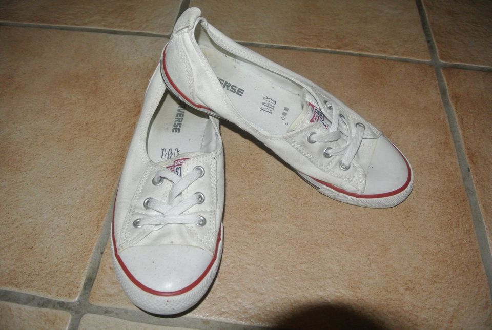 Converse Chucks Gr.38,5 Schuhe,Sneaker,Sportschuhe,Slipper in Mendig