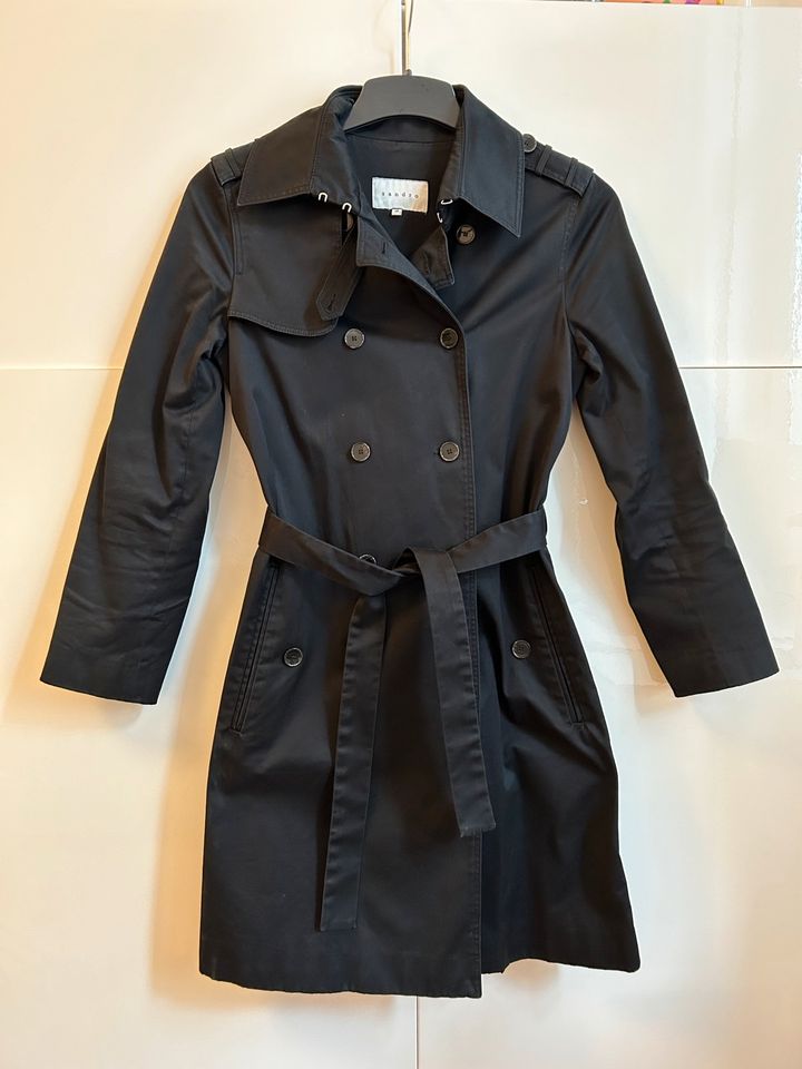 SANDRO Trenchcoat / Mantel Gr. 36/38 Schwarz (wie MAJE, MANGO) in Düsseldorf