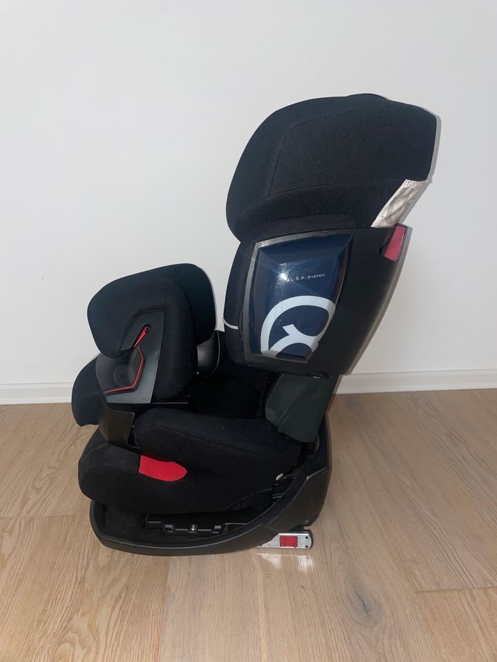 Cybex Pallax 2-fix Autokindersitz isofix in schwarz in Ratingen