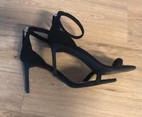 Zwei Paar Schuhe Bershka  in schwarz Schleswig-Holstein - Bad Segeberg Vorschau