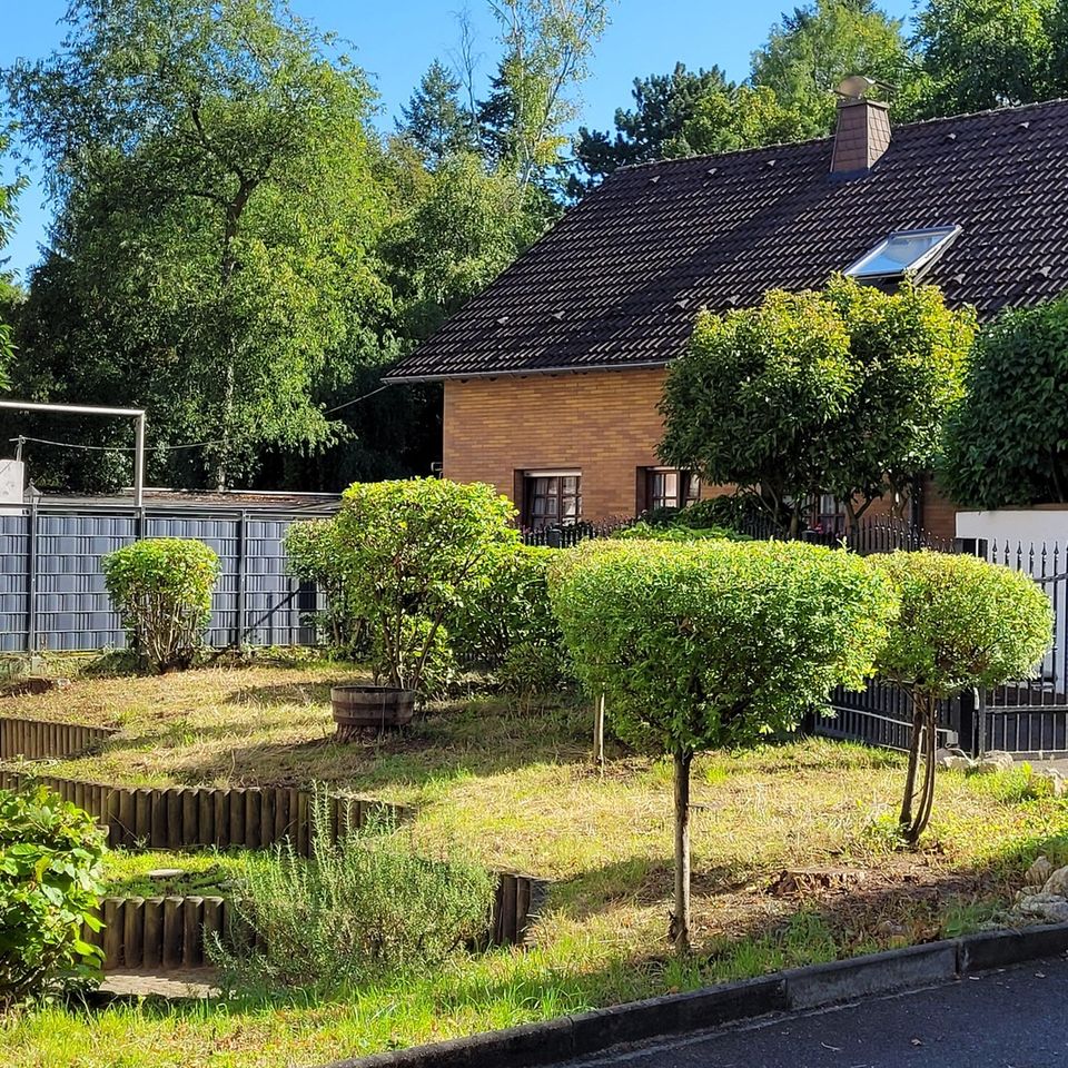 Schöne 2-Zimmer Wohnung mit Blick auf große Terrasse und Garten, Köln-Dellbrück, Provisionsfrei in Köln