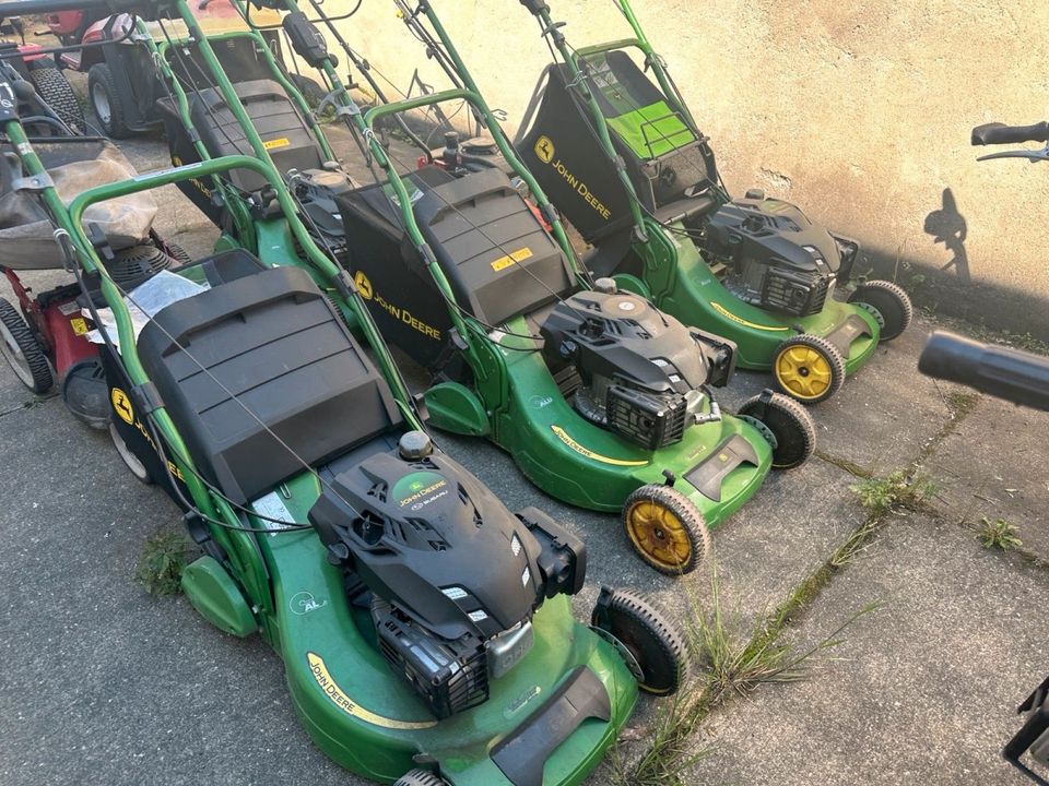 Suche Servicehandbuch für John Deere Rasenmäher R54RKB in Dortmund