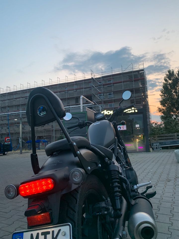 Honda CMX 500 *S Edition ALL BLACK* Garantie+Sissybar in Frankfurt am Main