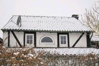 halbrundes weißes Fenster Nordrhein-Westfalen - Bad Münstereifel Vorschau