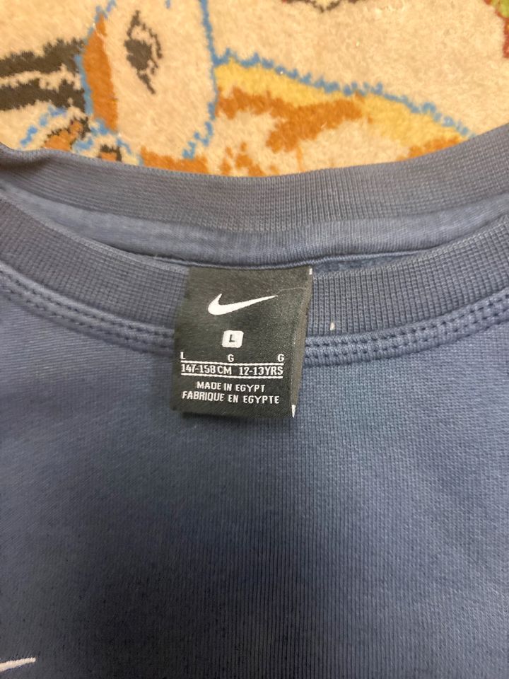 Nike Pullover Kinder Gr. 152 in Oberhausen