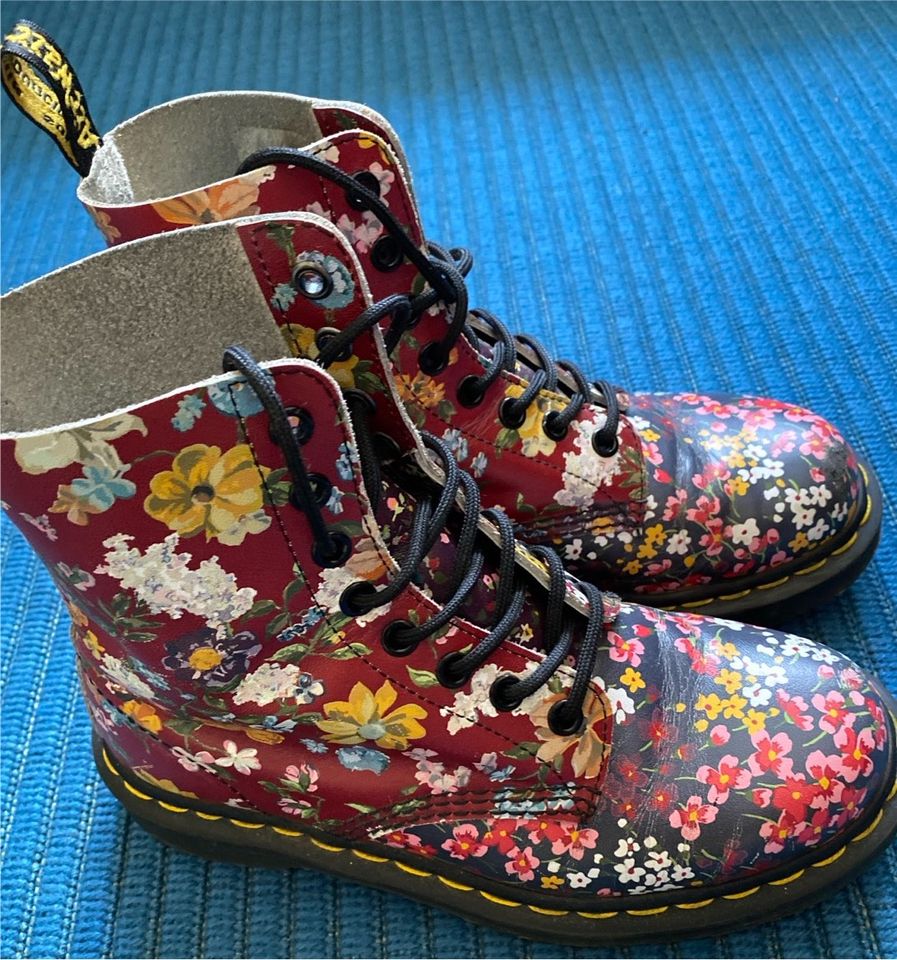 Dr. Martens Gr.37 in Lohkirchen