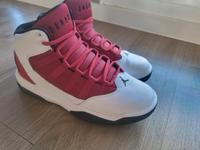 Nike Jordan Max  Aura GS weiß rot schwarz 36,5 Brandenburg - Bergholz Rehbrücke Vorschau