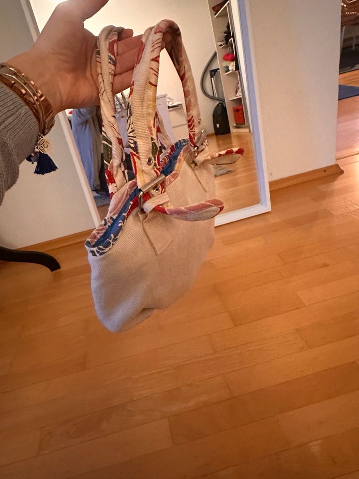 Kleine Handtasche in Gaienhofen