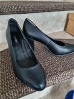 Pumps Gr.38 schwarz Graceland Blockabsatz Nordrhein-Westfalen - Delbrück Vorschau