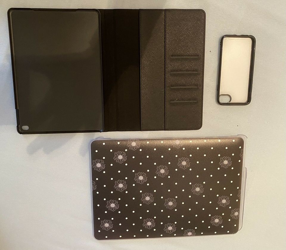 Casetify Daisy PatterniPhone 6s, iPad Air 2, MacBook Air 13 Zoll in Oldenburg