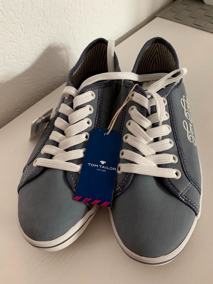 Tom Tailor Schuhe blau NEU mit Etikette Größe 41 Schuh in Willich