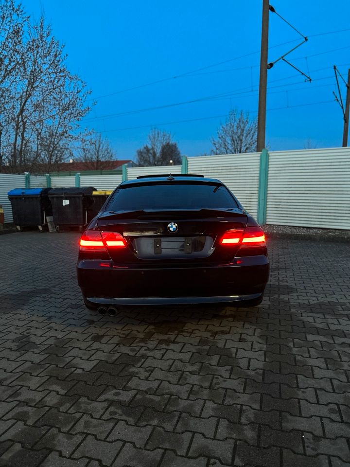 BMW E92 330D xDrive in Neumünster