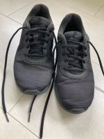 Nike Tanjun  / Sneaker Gr. 43 - gut erhalten Nordrhein-Westfalen - Velbert Vorschau