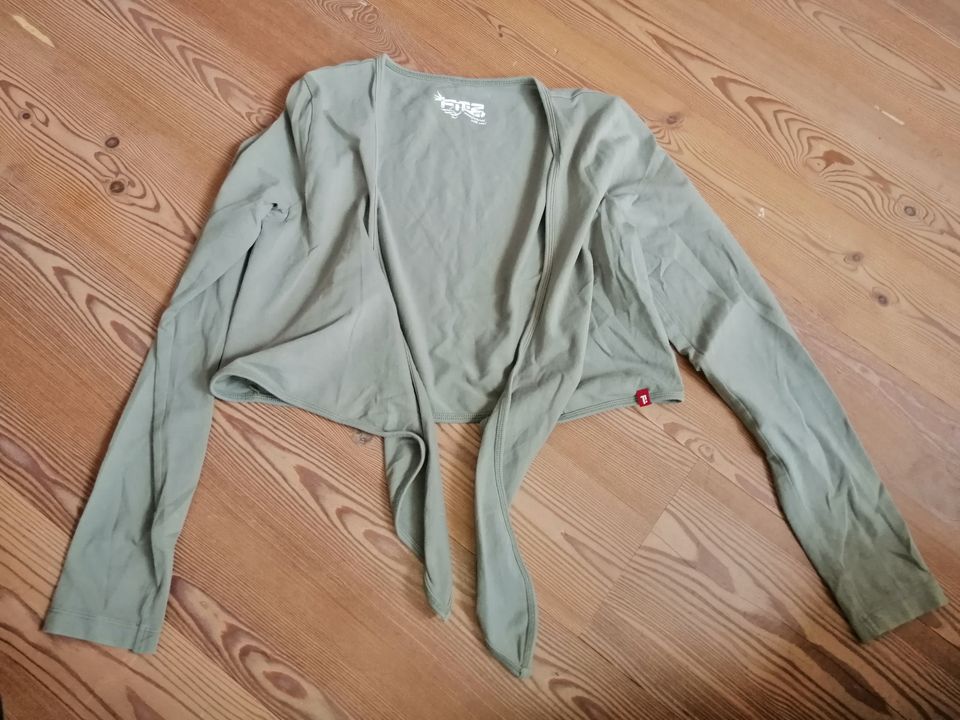 Gr. 164 Bollero kurze Shirtjacke khaki von FitZ (Jako-o) in Oyten