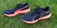 PUMA Laufschuhe Sportschuhe Damen Größe 42 Kiel - Kronshagen Vorschau