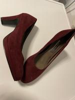 Tamaris Damenschuhe neuwertig Gr. 40 Bayern - Prien Vorschau
