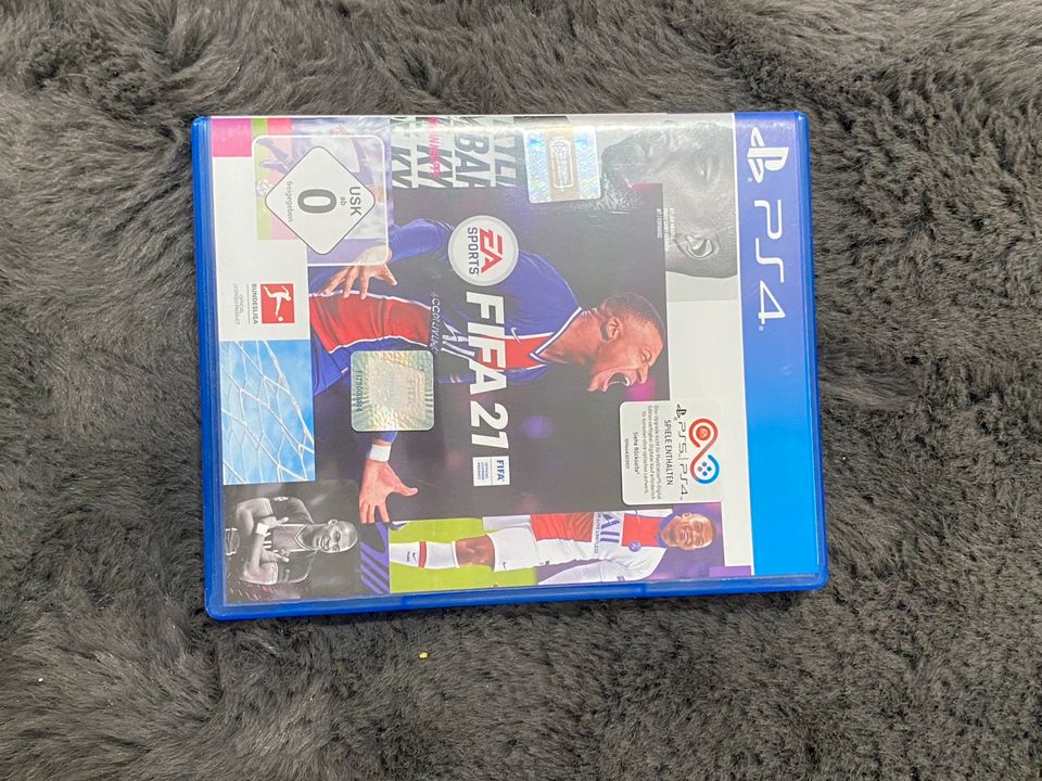 FIFA 21 PS4/5 in Wuppertal