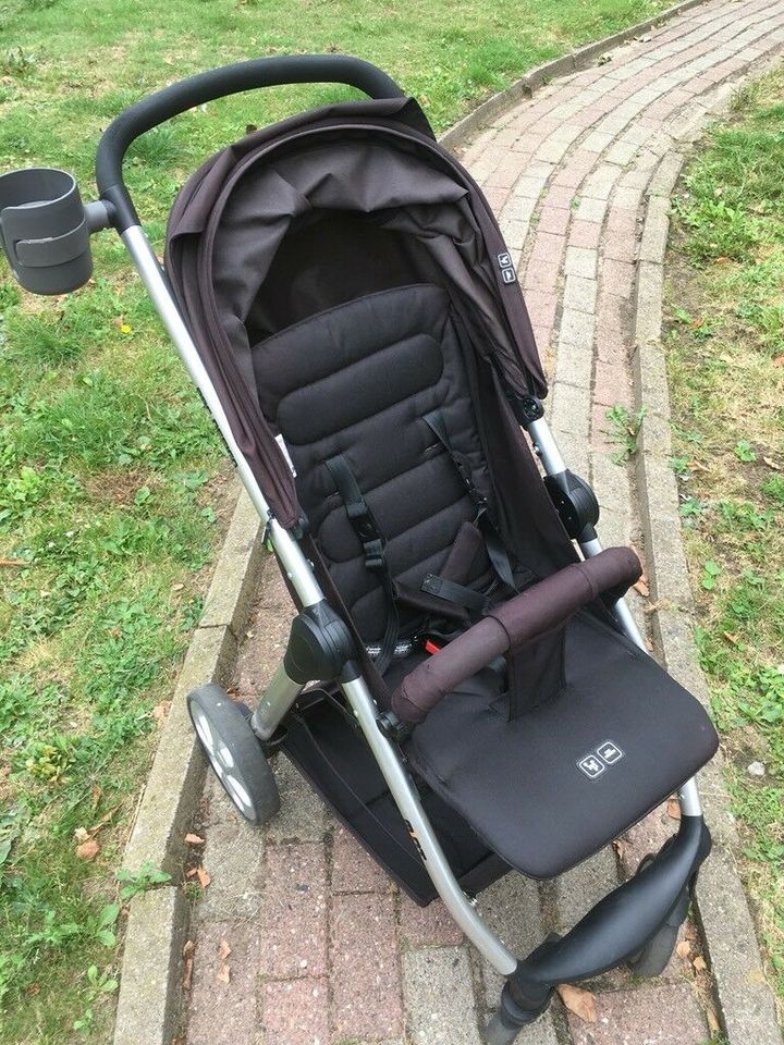 Buggy Kinderwagen in Belm