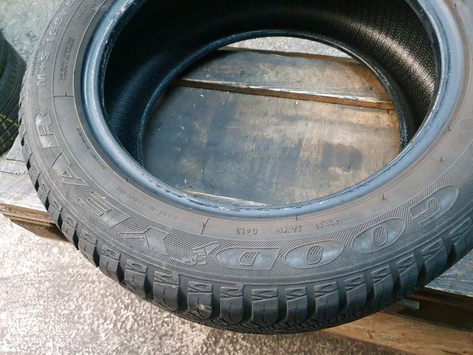 6mm GOODYEAR Ganzjahresreifen 2x 195/55 R15 85H - 195 55 15 in Sindelfingen