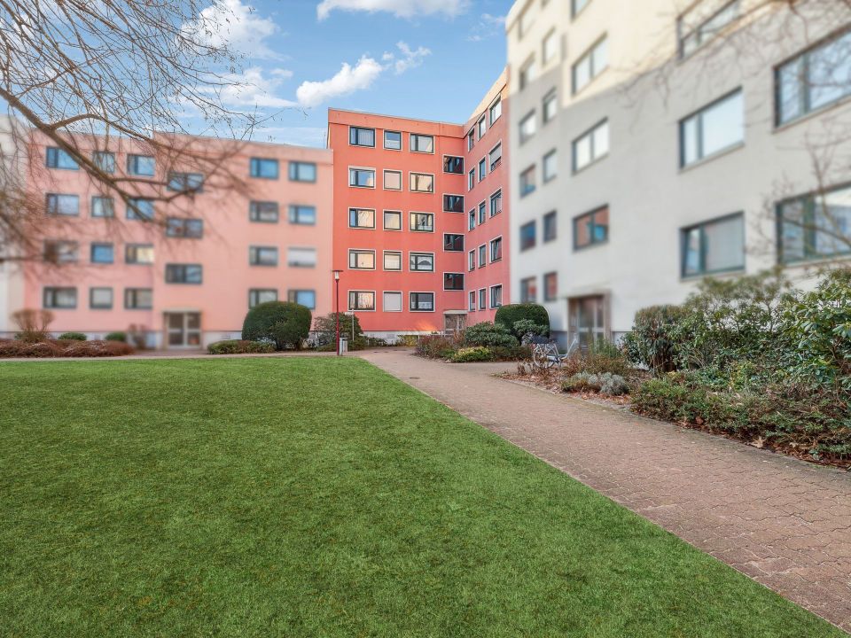 Gepflegte 3-Zimmer-Wohnung mit Balkon und Aufzug in ruhiger Lage von Isernhagen-Altwarmbüchen in Isernhagen