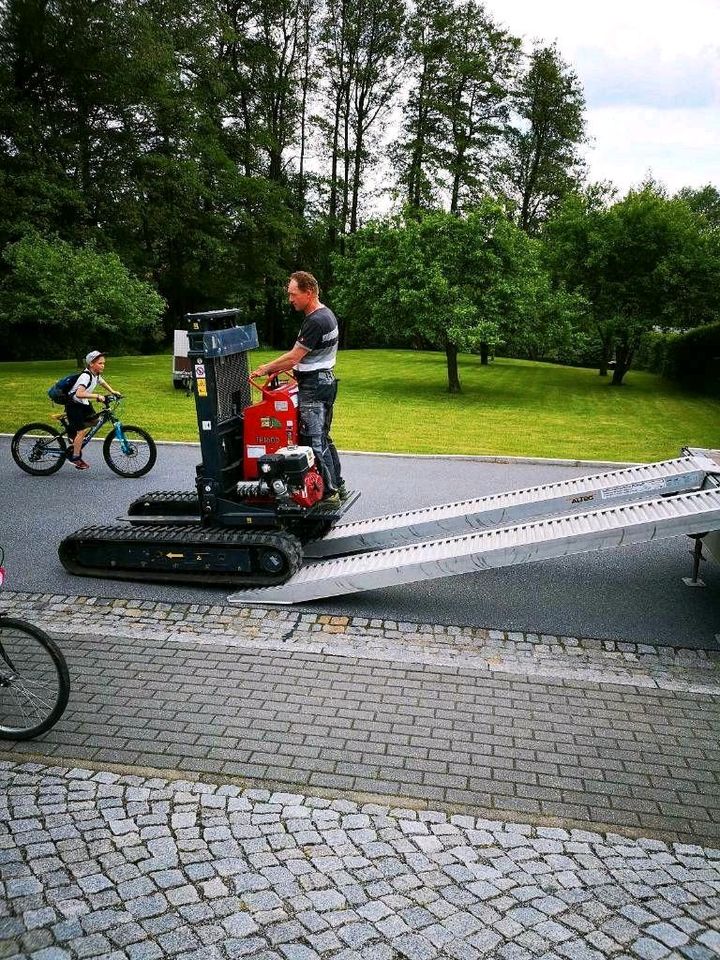 Dienstleistung mit Hebebühne, Raupengabelstapler, Schrägaufzug... in Panschwitz-Kuckau