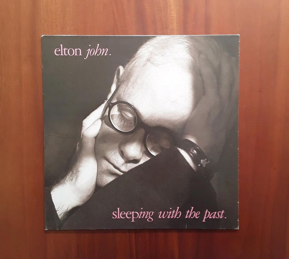 Elton John Vinyl LP Sleeping With The Past 1989 in Bornheim