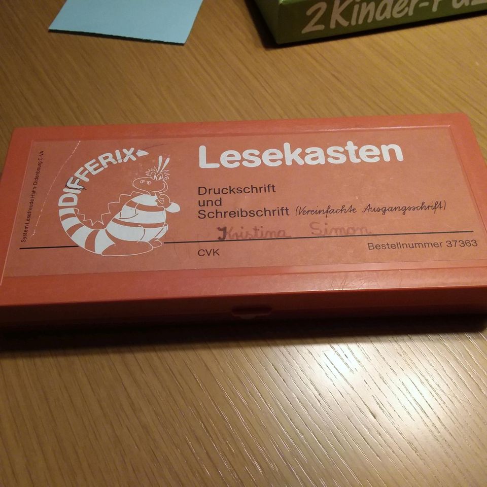 Lesekasten  gekauft 1989 Top Zustand Nr. 37363 in Meine