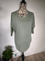Neue oversize Shirt von Reserved, Größe S Niedersachsen - Göttingen Vorschau