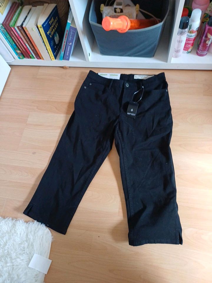 Schwarze Caprihose in Mettlach