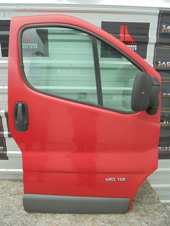Renault Trafic II  Beifahrertür Tür vorne rechts mit Spiegel in Oberkrämer