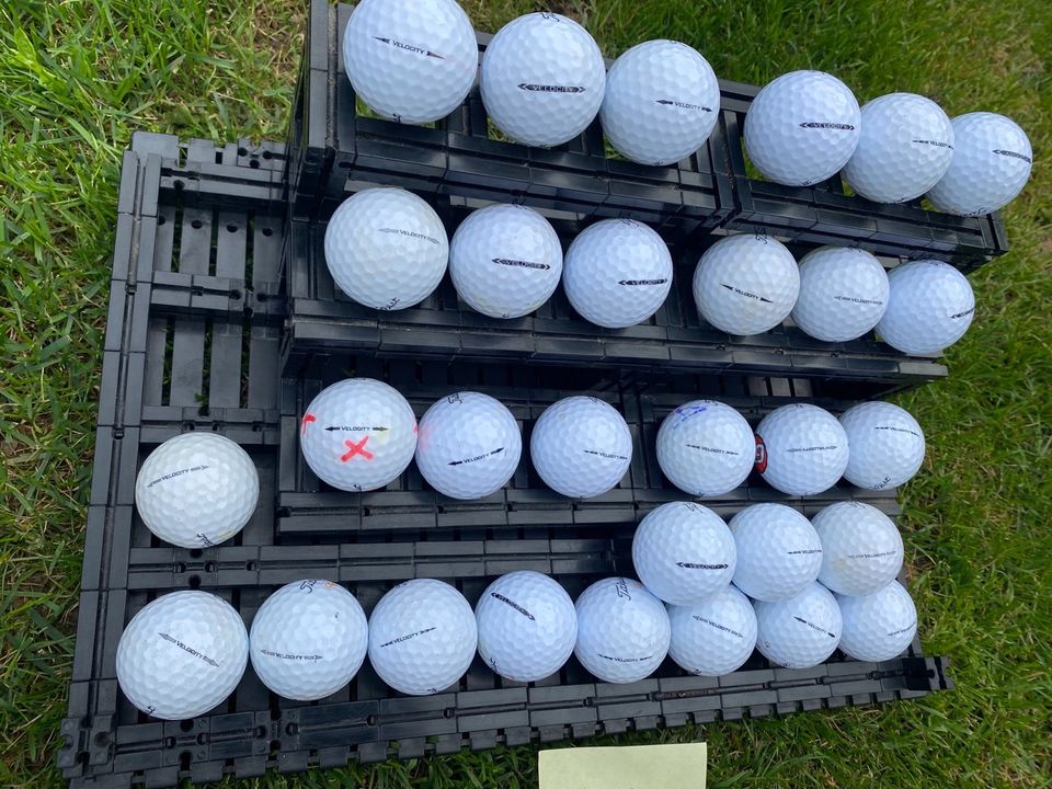 30x Titleist Velocity Golfbälle erfahren in Ludwigsburg