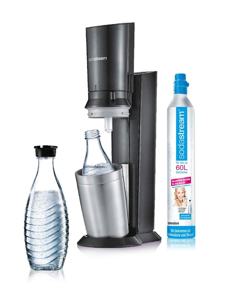 SodaStream Crystal mit CO2-Zylinder+2 Glaskaraffen neuwertig in Memmingen