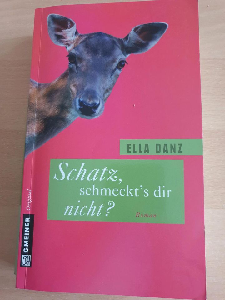 Elsa Danz  - Schatz,schmeckt's dir nicht? in Kiel