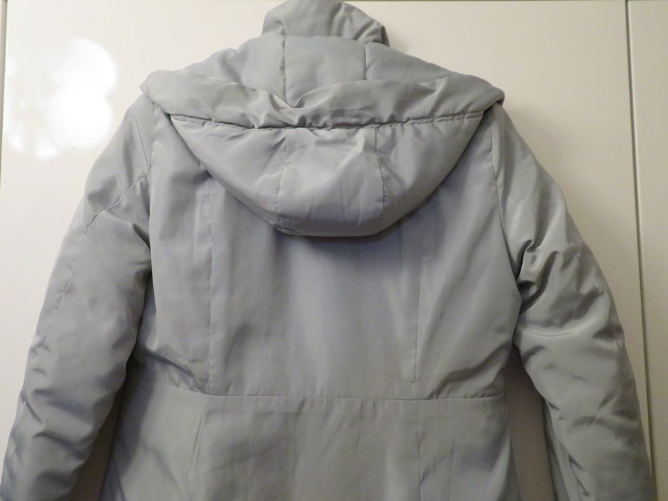 bpc bonprix Damen Mantel Jacke grau silber 38 Steppjacke in Mülheim (Ruhr)