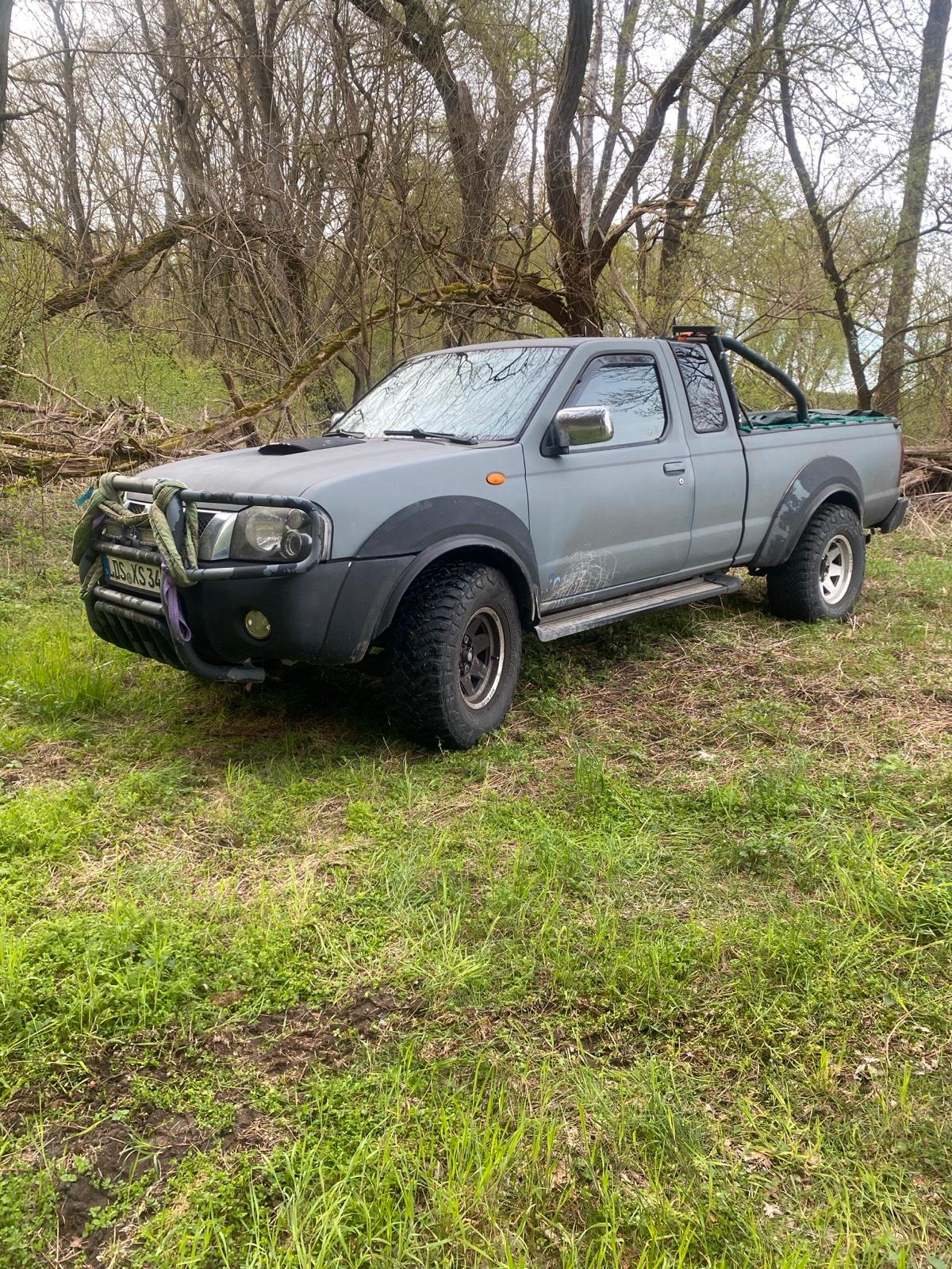 Abbildung des Autos Nissan D22 Pickup 4x4