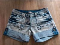 Damen kurze Hose Jeans Shorts X-Mail S 36/38 Niedersachsen - Ahlerstedt Vorschau