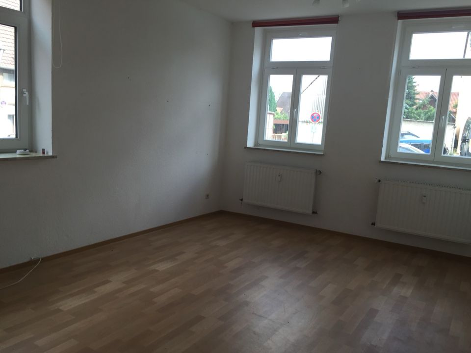 4 -Zimmer Wohnung zentral in Brakel in Brakel