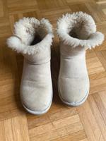 UGG Boots weiß/creme Hessen - Darmstadt Vorschau