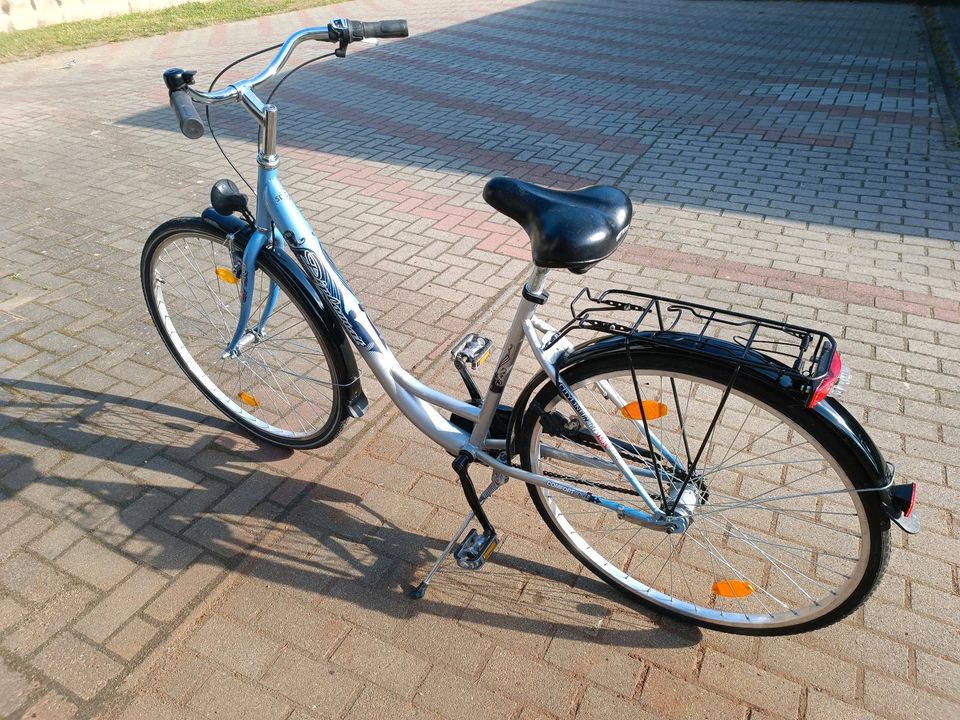 28" Damenfahrrad 3 Gang Nabenschaltung mit Rùcktritt in Templin