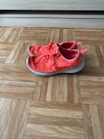 Nike Turnschuhe Größe 40 in orange Nordrhein-Westfalen - Euskirchen Vorschau