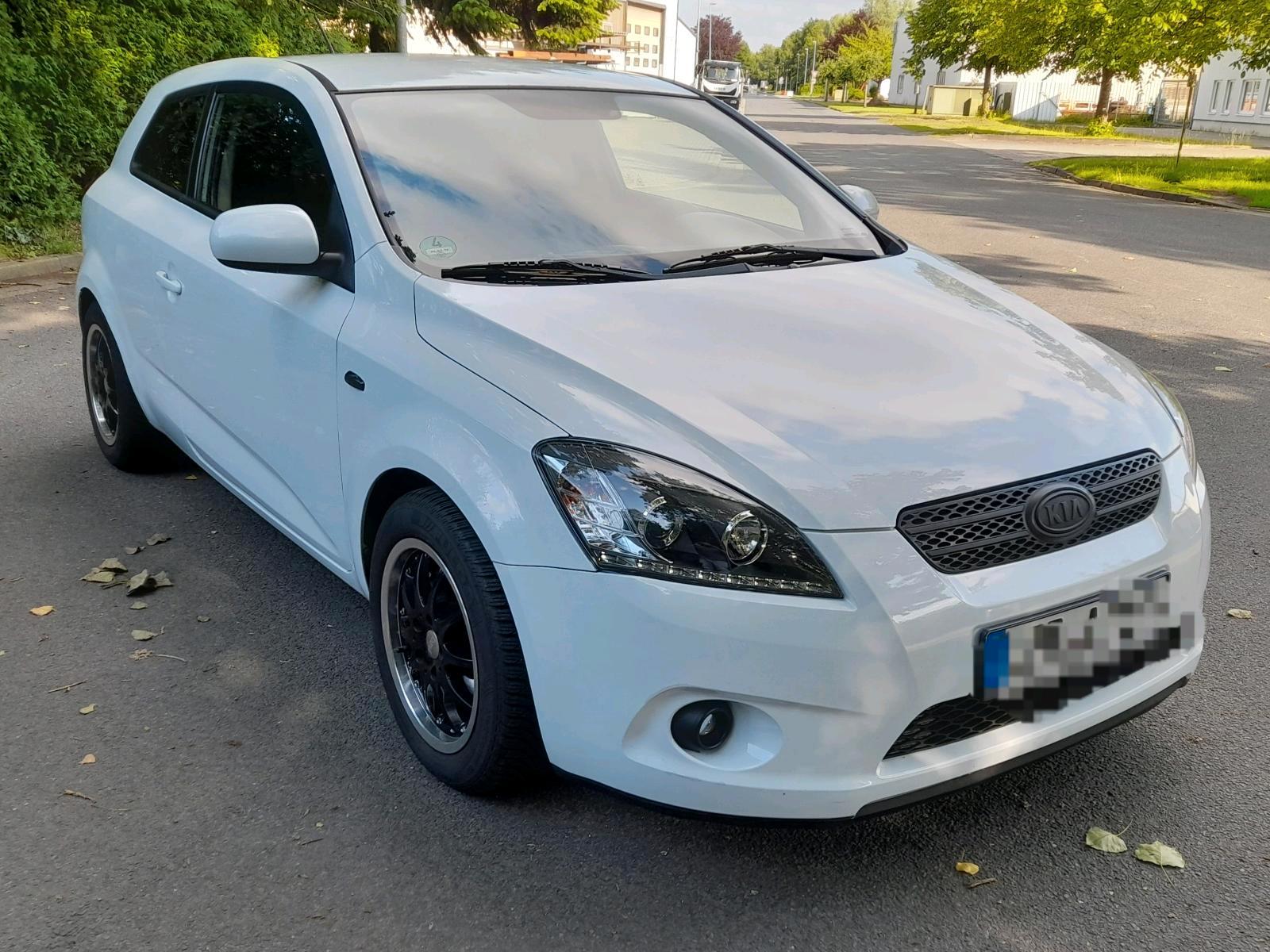 Abbildung des Autos KIA CEED 1.6 CRDI EURO4 …